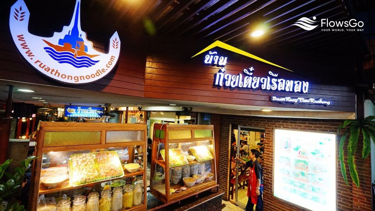 Baan Kuay Tiew Ruathong.jpg