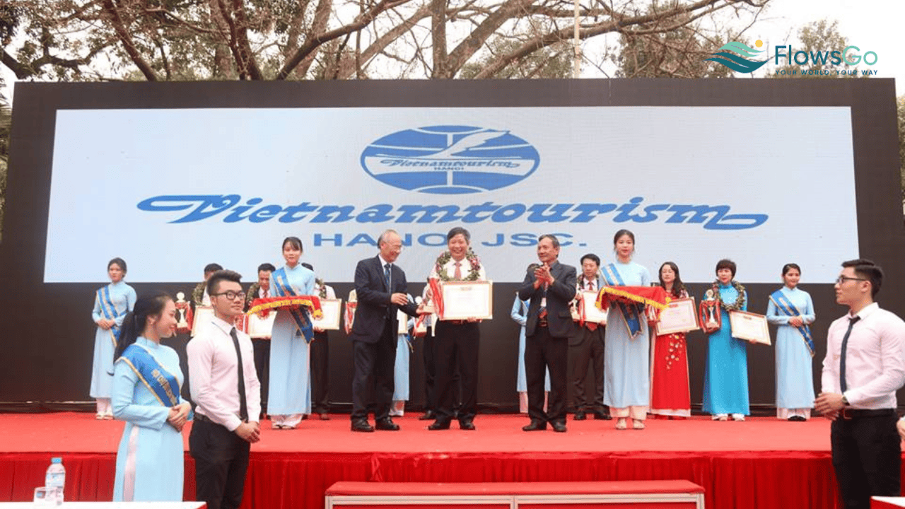 cong-ty-co-phan-du-lich-vietnamtourism.png
